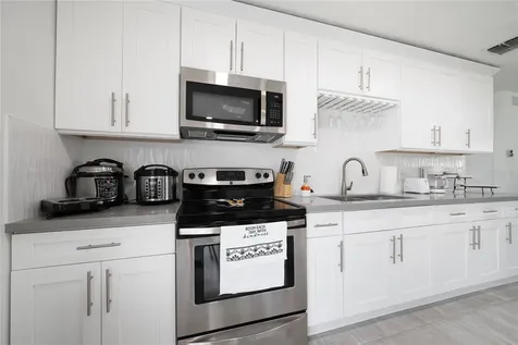129 Coral Bell Court Orlando FL 32807