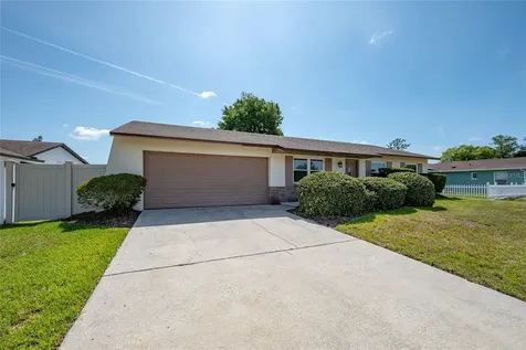 129 Coral Bell Court Orlando FL 32807
