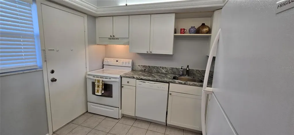 245 Center Road Venice FL 34285