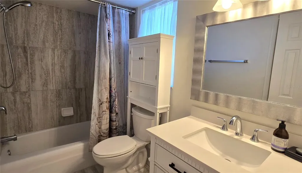 245 Center Road Venice FL 34285