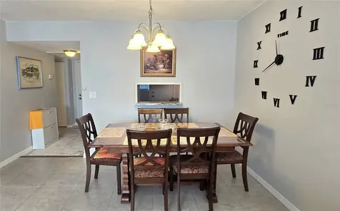 245 Center Road Venice FL 34285