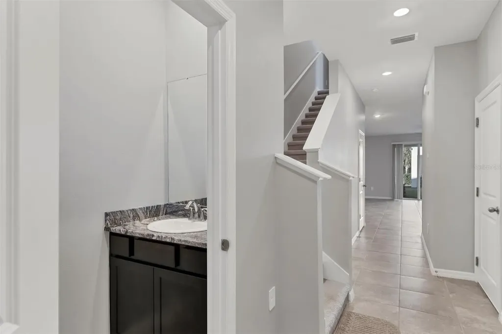 6634 Calypso Coral Lane Sarasota FL 34240
