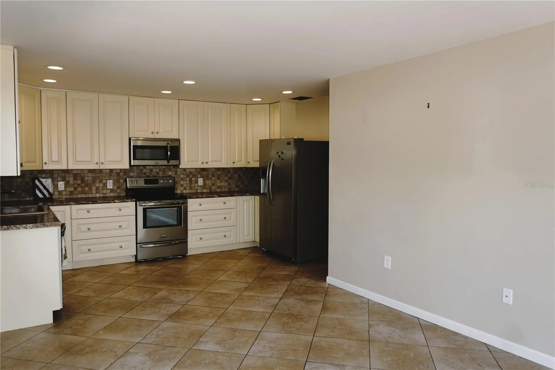 4330 Tahitian Gardens Circle Holiday FL 34691
