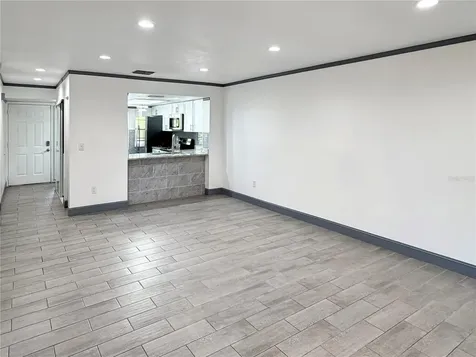 2275 62nd Avenue N St Petersburg FL 33713