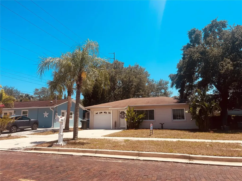 551 Orangewood Drive Dunedin FL 34698