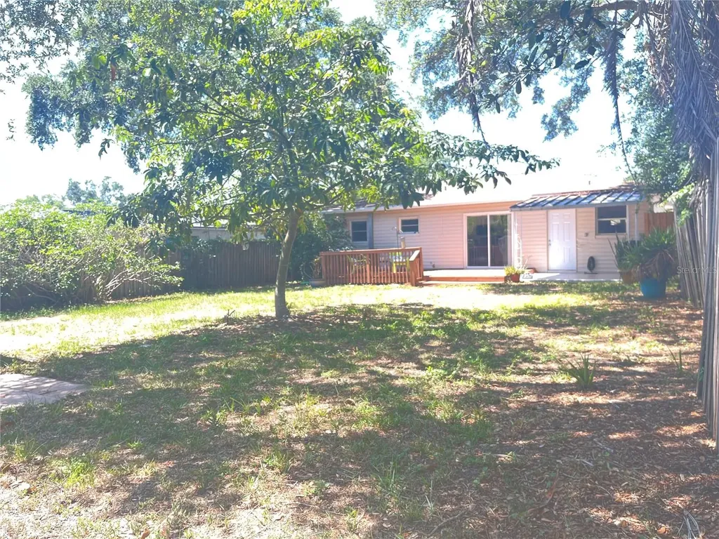 551 Orangewood Drive Dunedin FL 34698