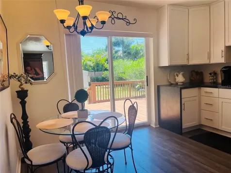 551 Orangewood Drive Dunedin FL 34698