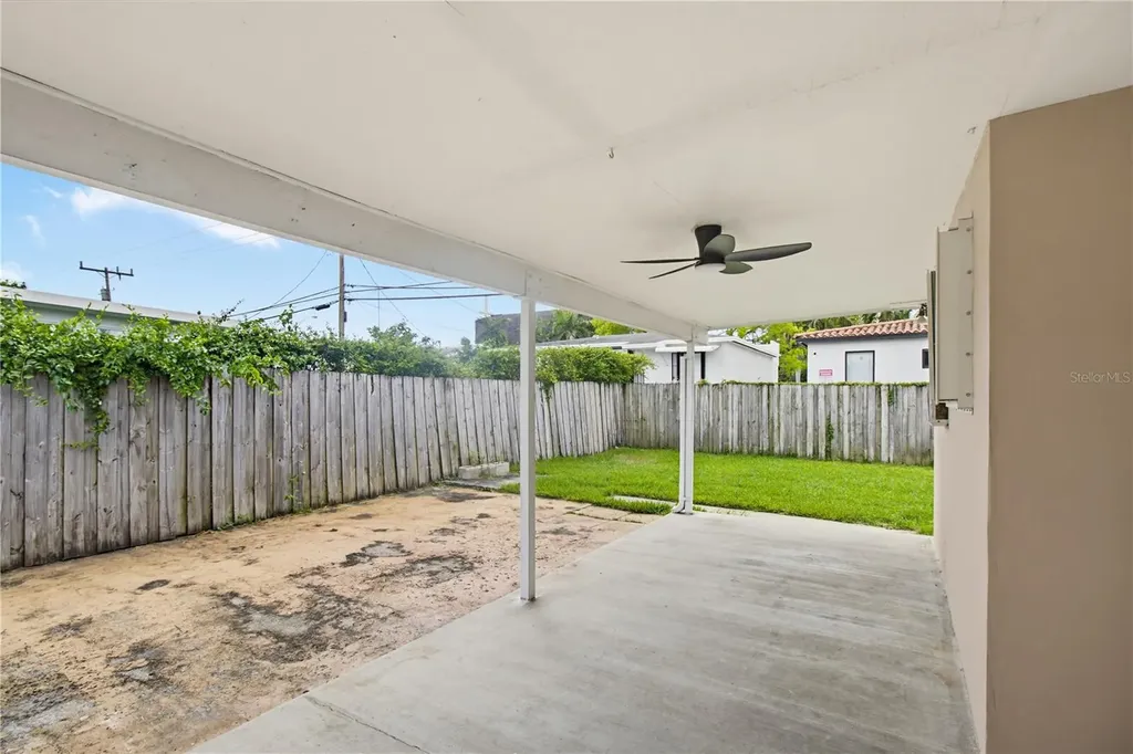 6342 SW 39th Terrace Miami FL 33155