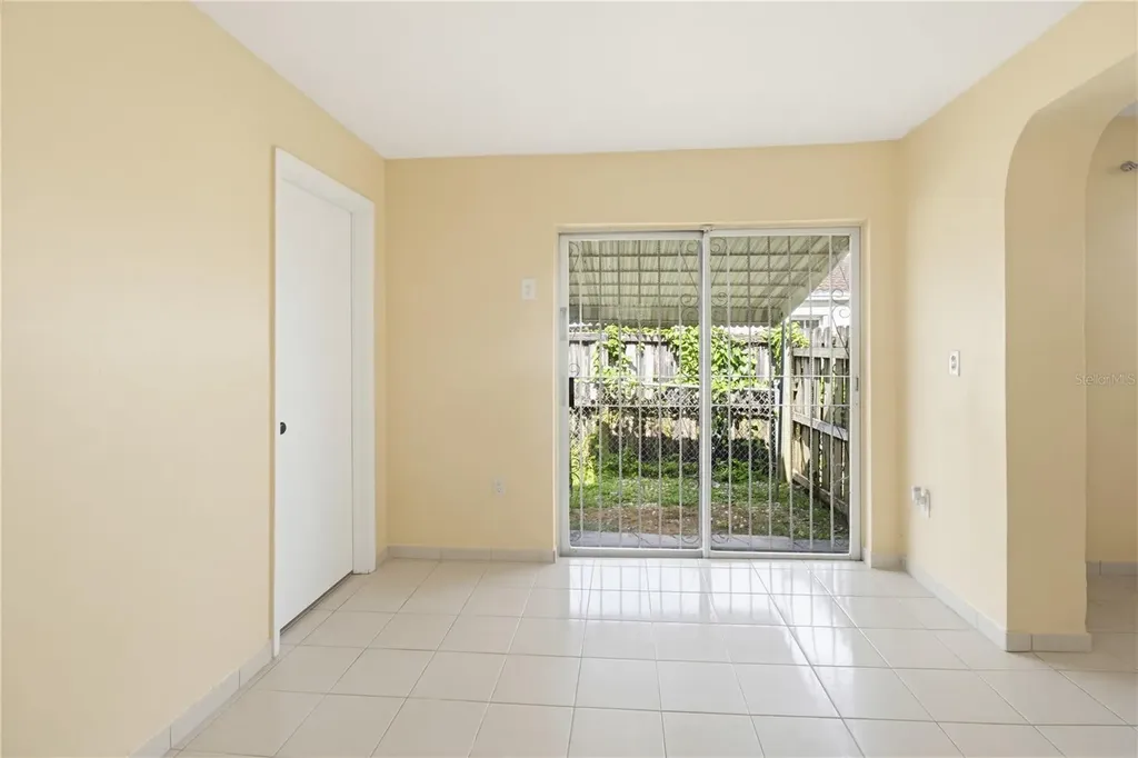 6342 SW 39th Terrace Miami FL 33155