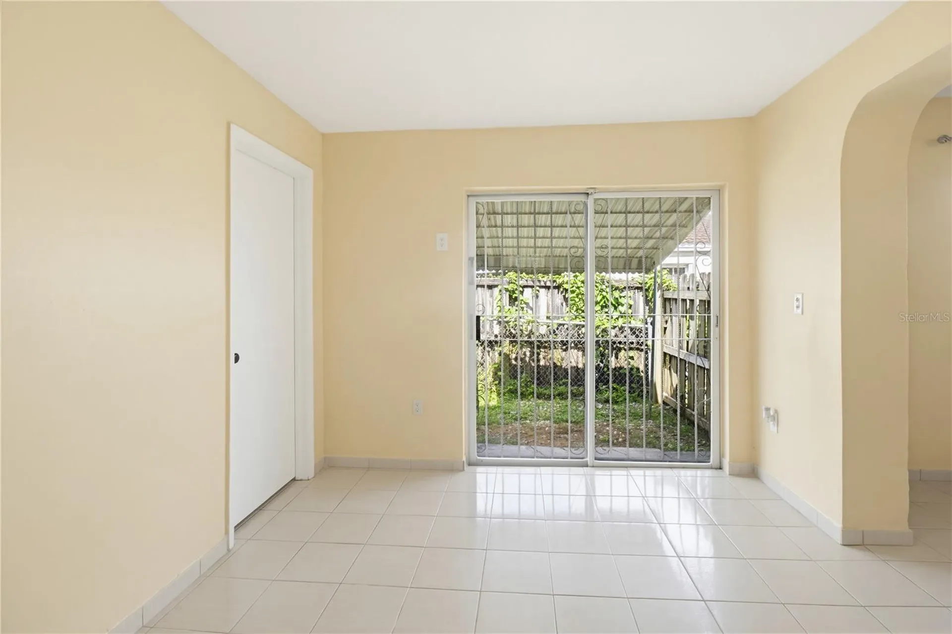 6342 SW 39th Terrace Miami FL 33155