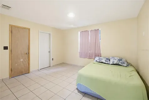 6342 SW 39th Terrace Miami FL 33155