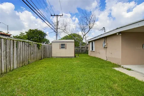 6342 SW 39th Terrace Miami FL 33155