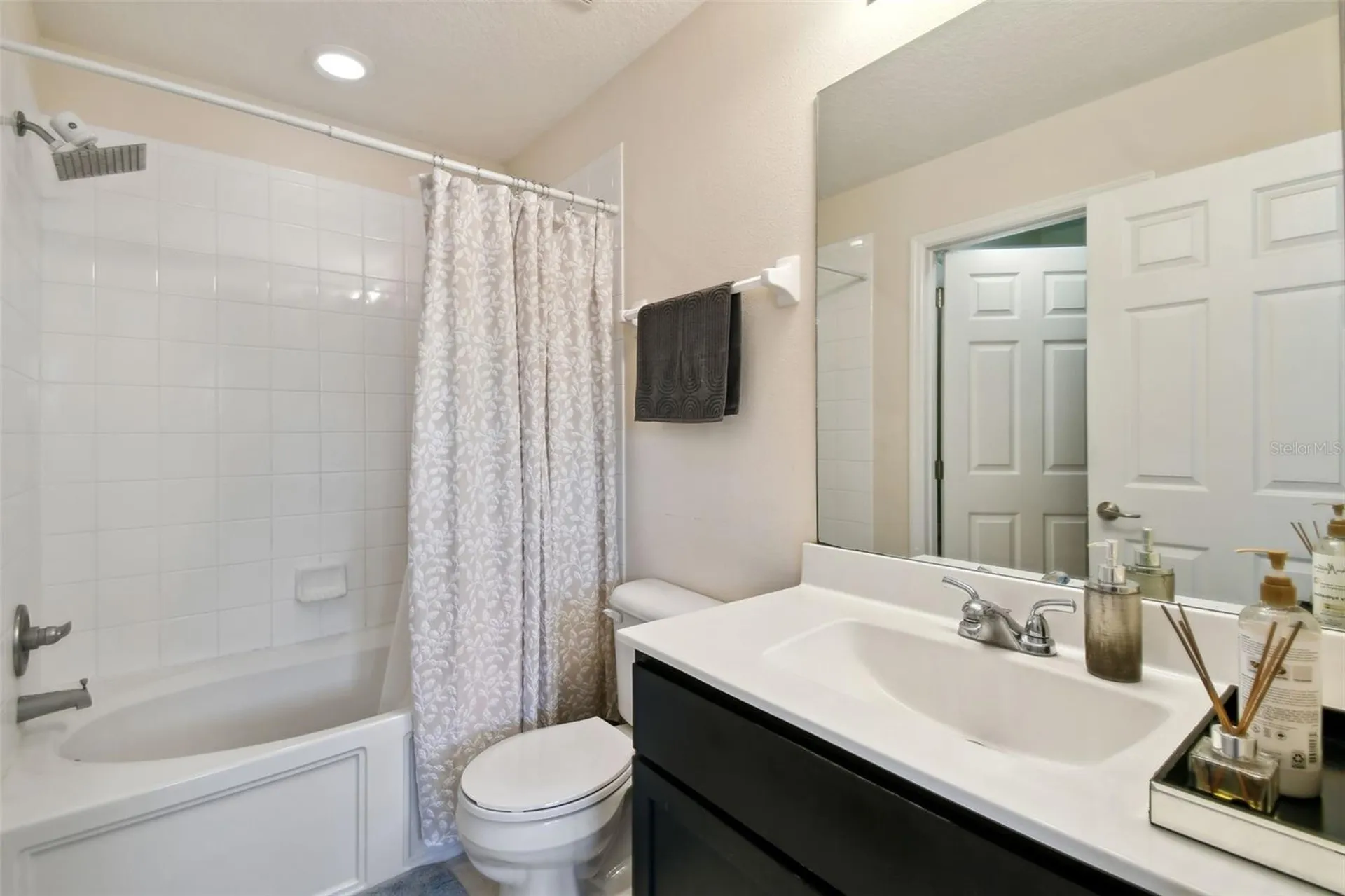 14090 Avenue Of The Groves Winter Garden FL 34787