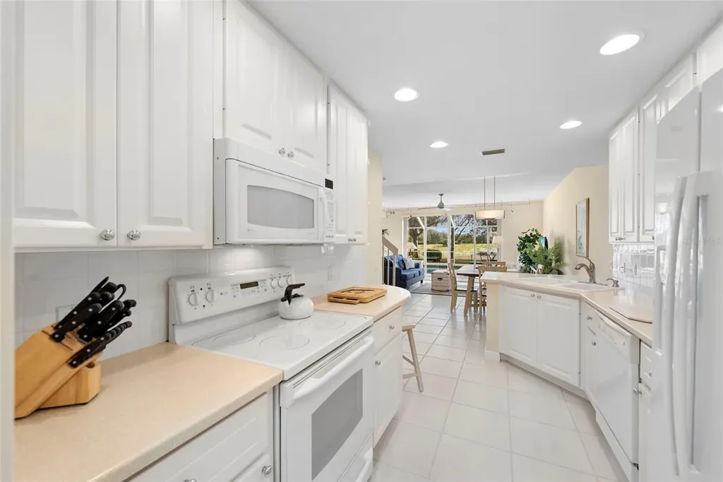 7520 Andora Drive Sarasota FL 34238