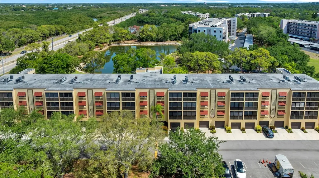 5849 Park St N St Petersburg FL 33709