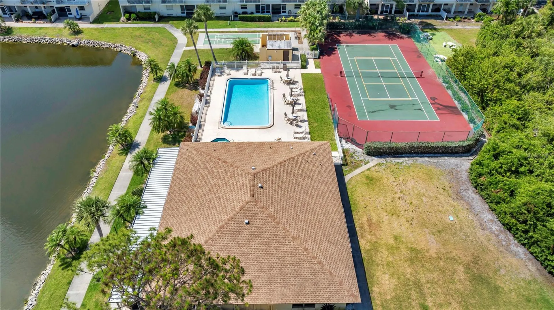 5849 Park St N St Petersburg FL 33709