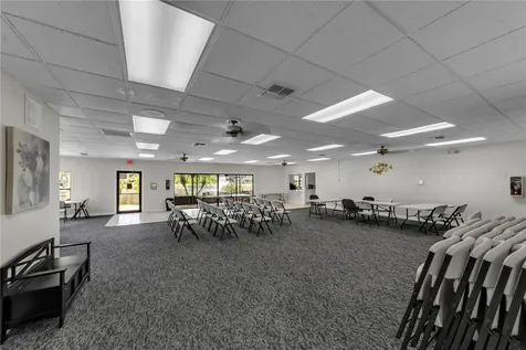 5849 Park St N St Petersburg FL 33709