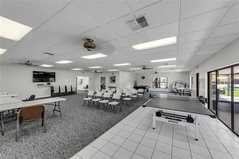 5849 Park St N St Petersburg FL 33709