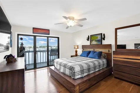 121 Lagoon Court New Smyrna Beach FL 32169