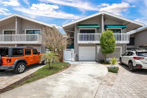 121 Lagoon Court New Smyrna Beach FL 32169