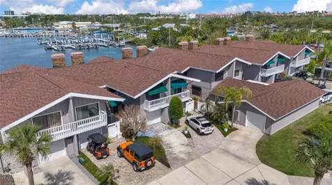 121 Lagoon Court New Smyrna Beach FL 32169
