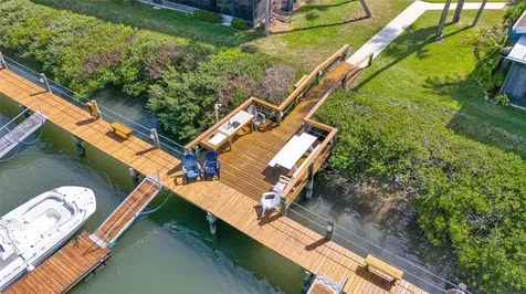 121 Lagoon Court New Smyrna Beach FL 32169