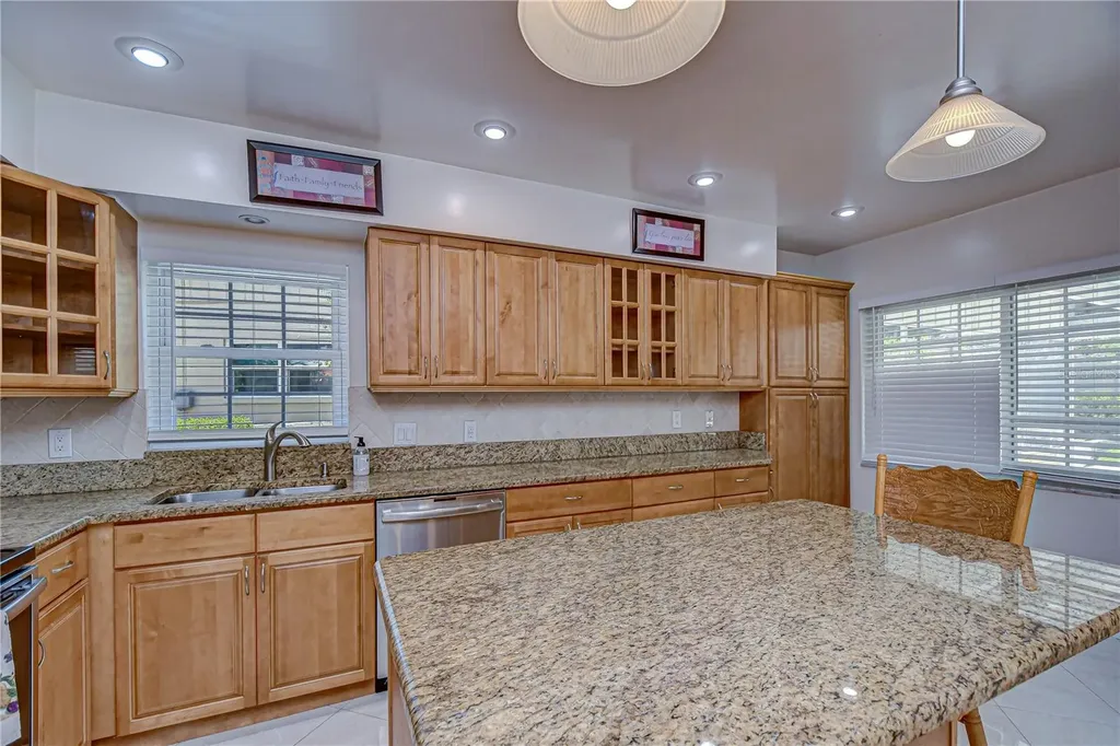 11912 Riverhills Drive Tampa FL 33617