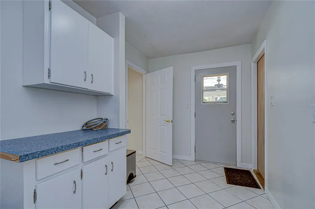 11912 Riverhills Drive Tampa FL 33617