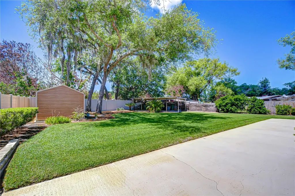 11912 Riverhills Drive Tampa FL 33617