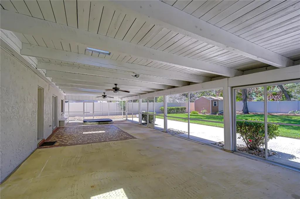 11912 Riverhills Drive Tampa FL 33617