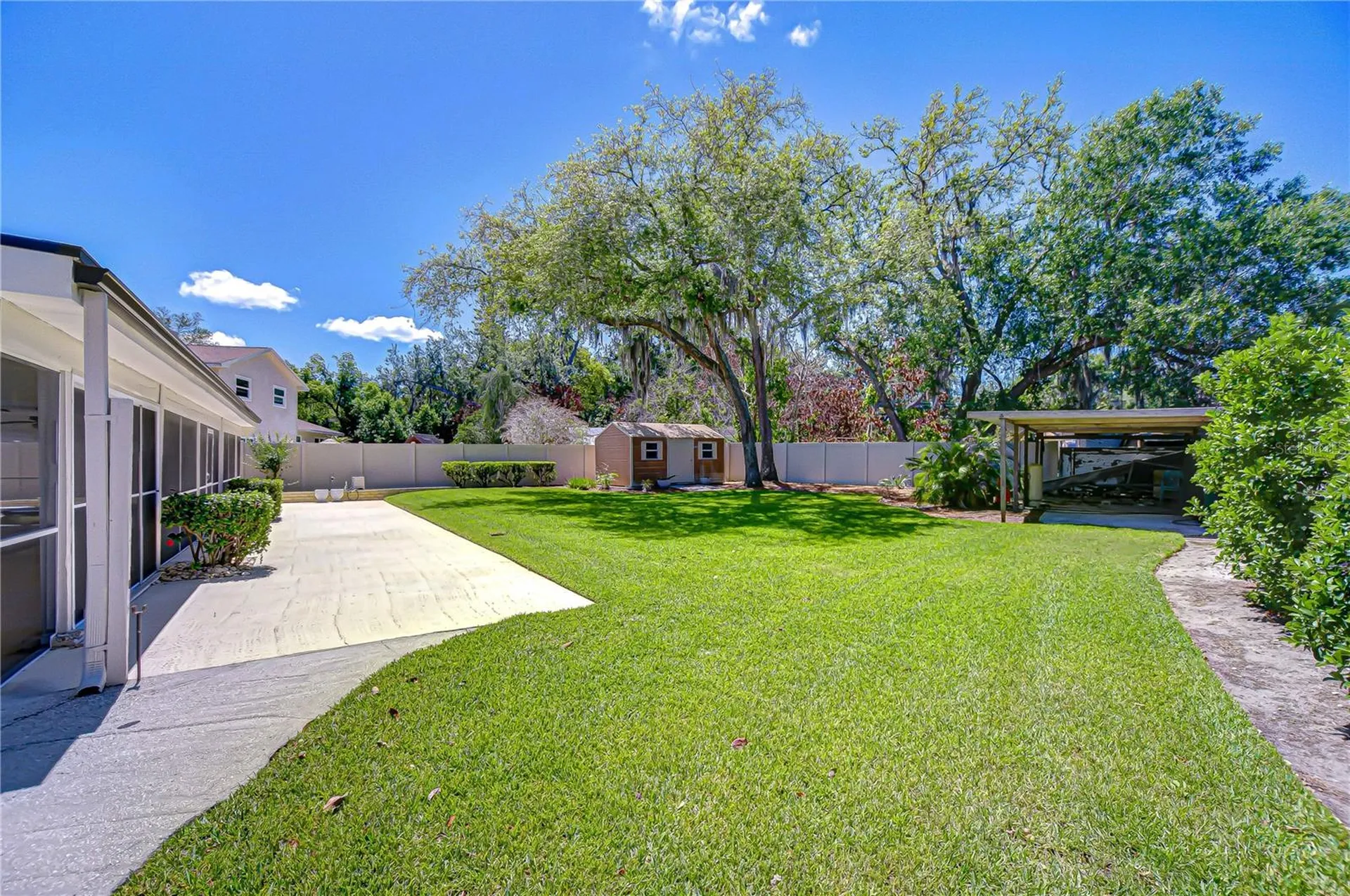11912 Riverhills Drive Tampa FL 33617
