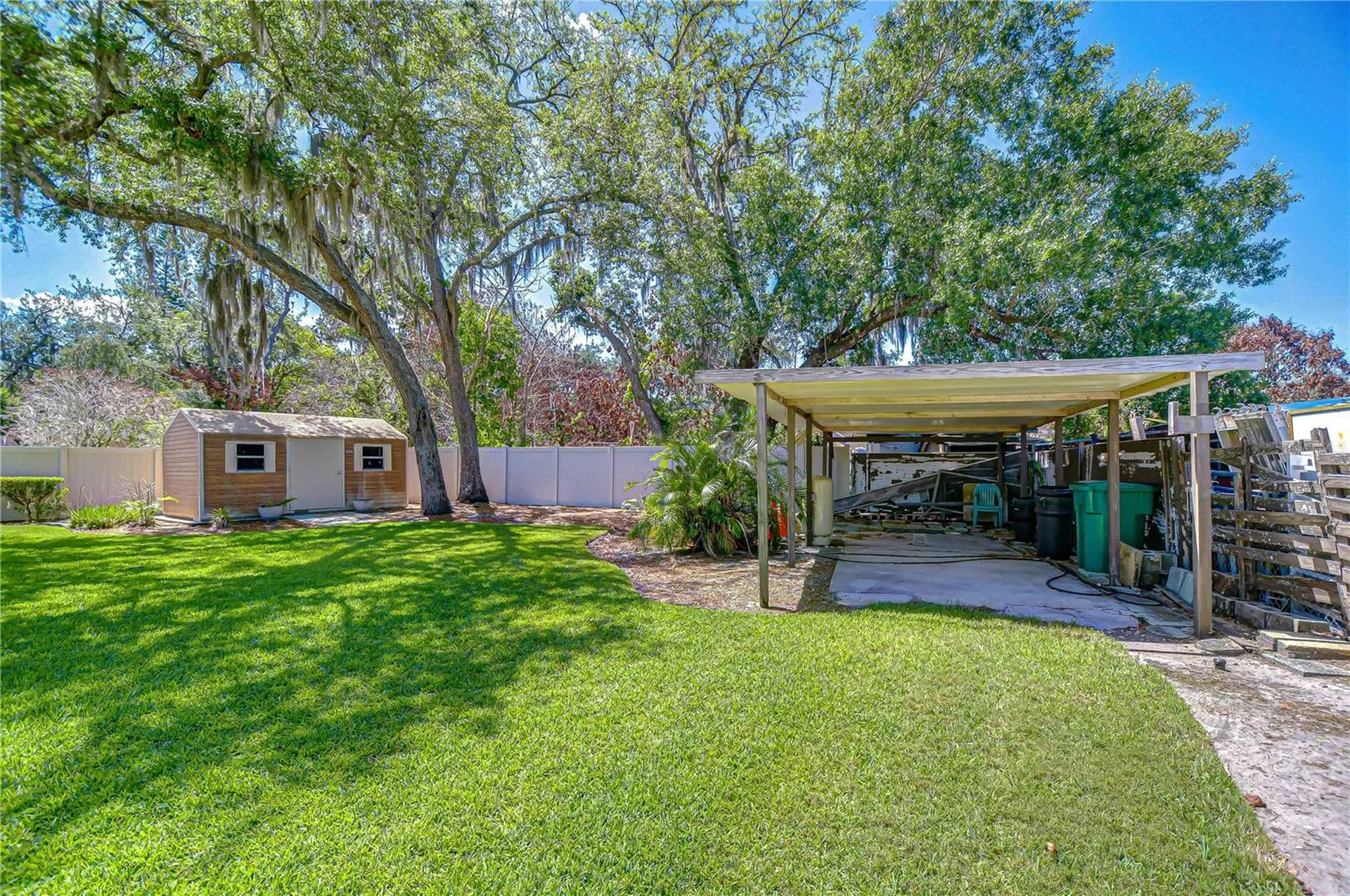 11912 Riverhills Drive Tampa FL 33617