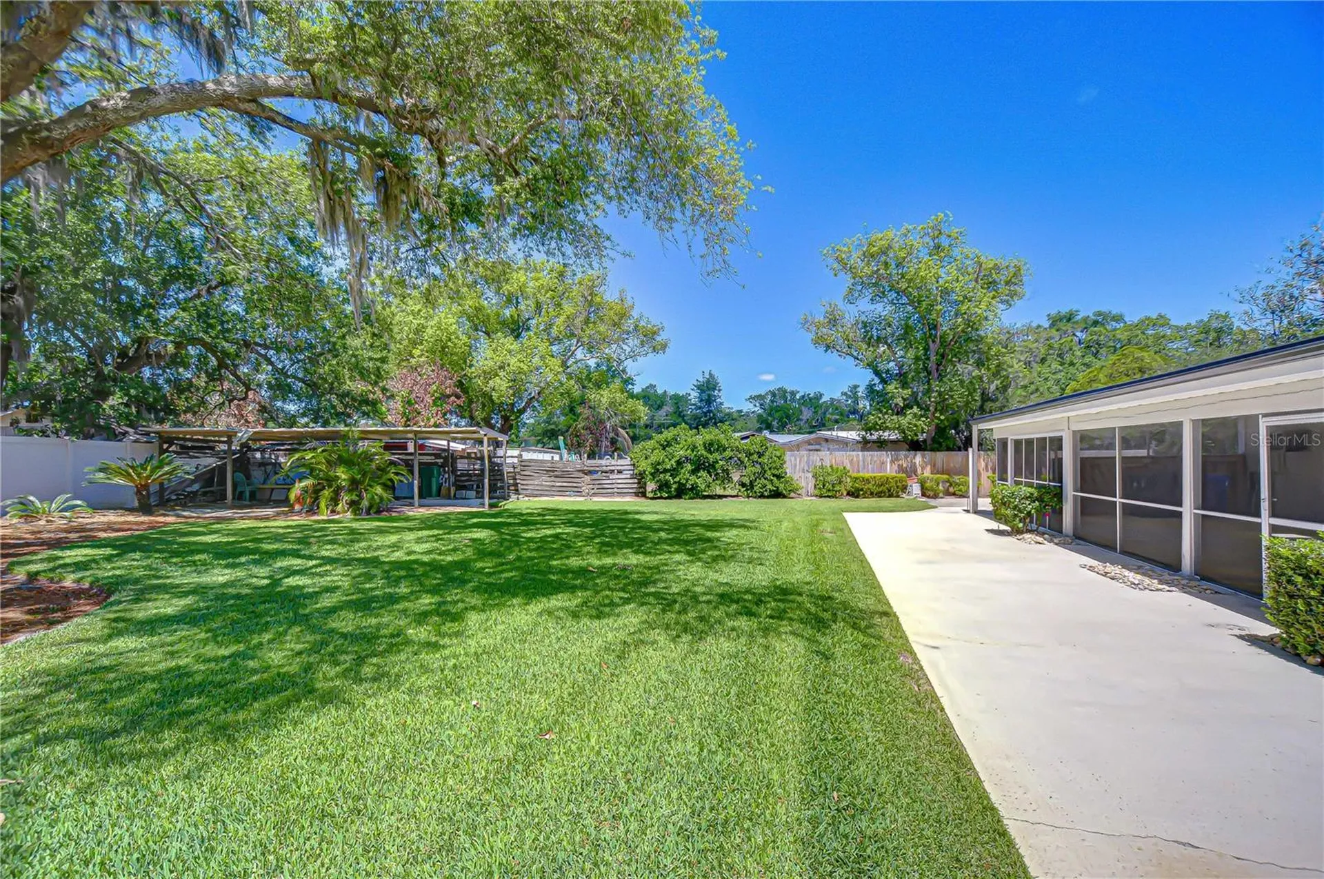 11912 Riverhills Drive Tampa FL 33617