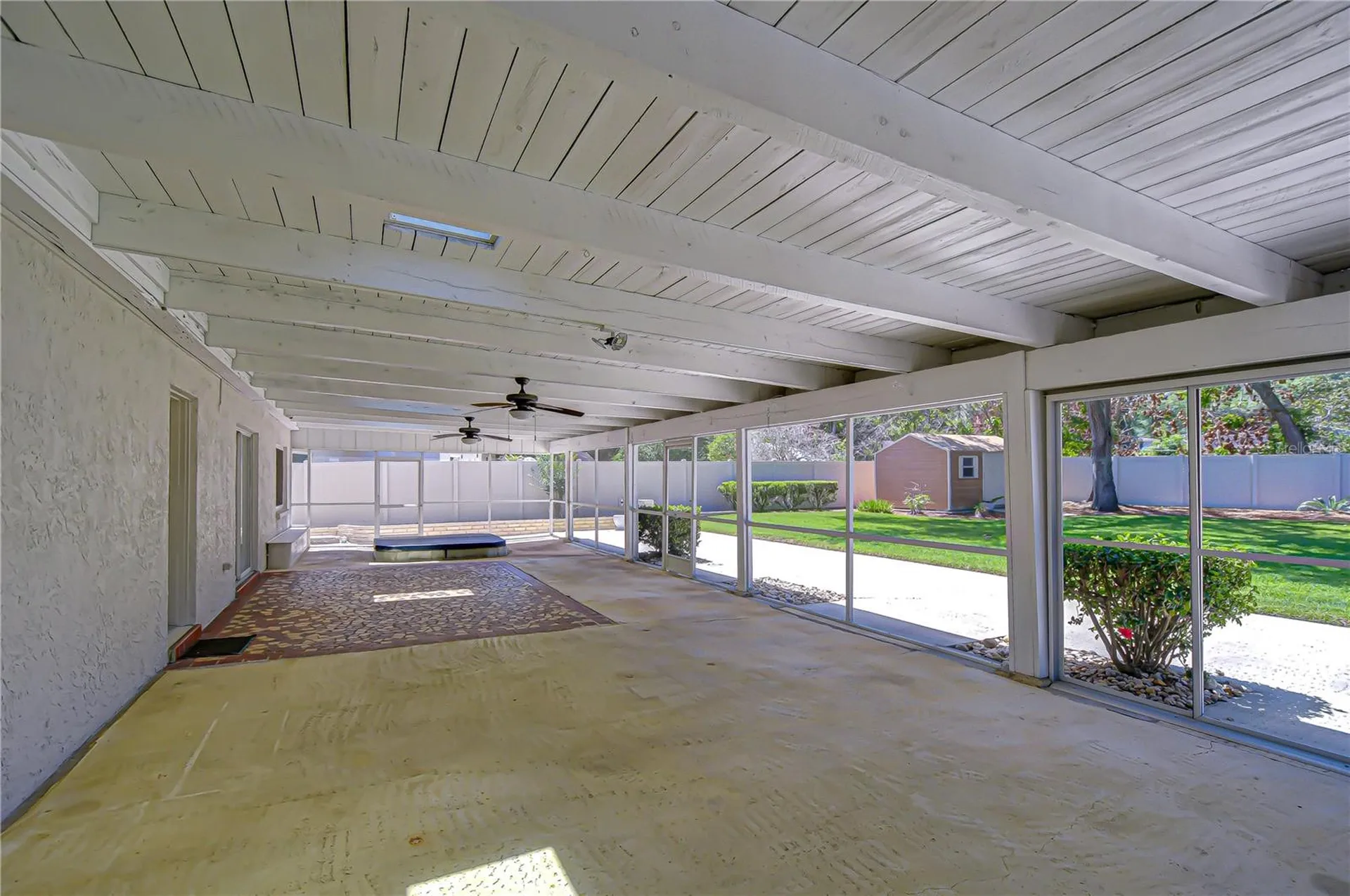 11912 Riverhills Drive Tampa FL 33617