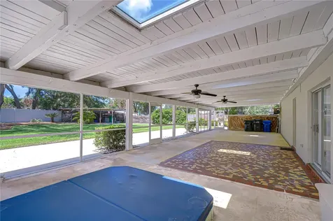 11912 Riverhills Drive Tampa FL 33617