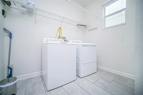 1565 Flange Drive Davenport FL 33896