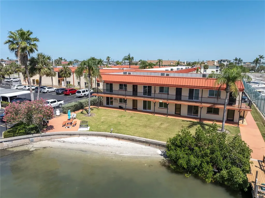 10365 Paradise Boulevard Treasure Island FL 33706