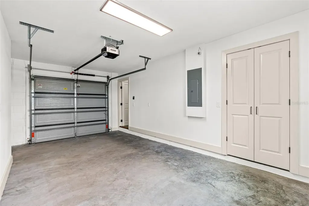 724 Ellwood Avenue Orlando FL 32804