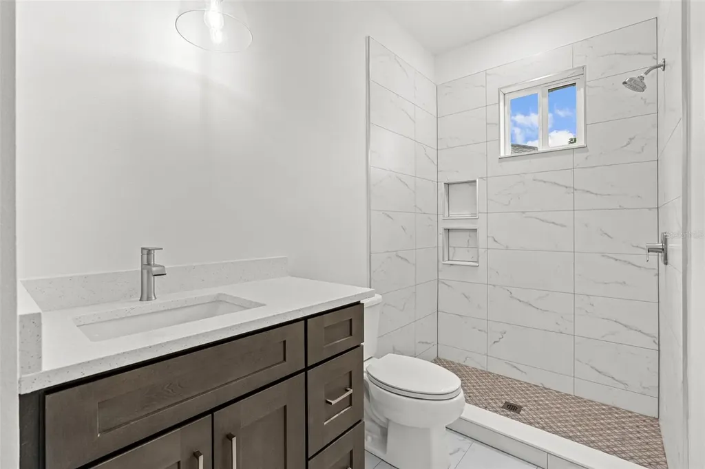724 Ellwood Avenue Orlando FL 32804