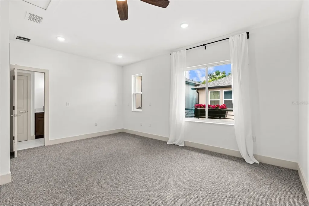 724 Ellwood Avenue Orlando FL 32804