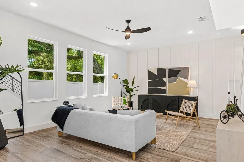 724 Ellwood Avenue Orlando FL 32804
