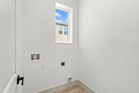 724 Ellwood Avenue Orlando FL 32804