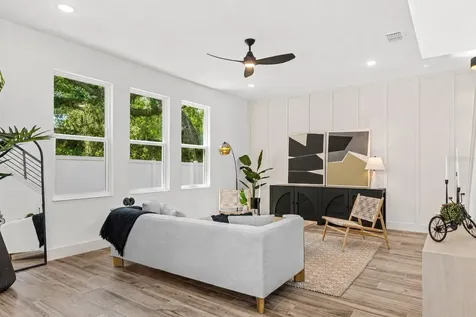 724 Ellwood Avenue Orlando FL 32804