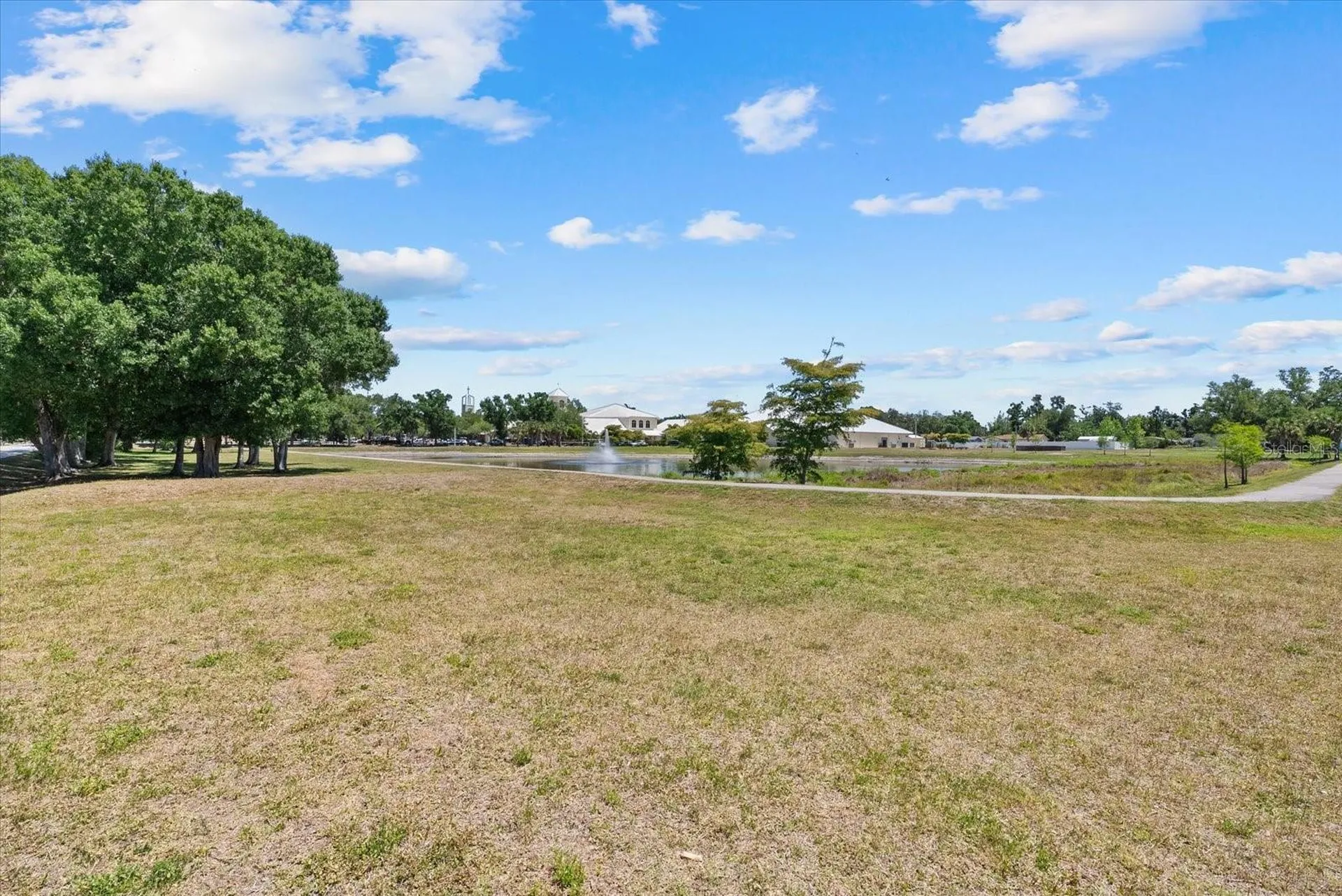 4034 S Lockwood Ridge Road Sarasota FL 34231