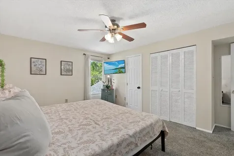 4034 S Lockwood Ridge Road Sarasota FL 34231