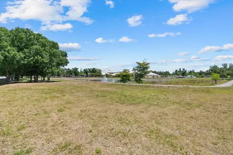 4034 S Lockwood Ridge Road Sarasota FL 34231