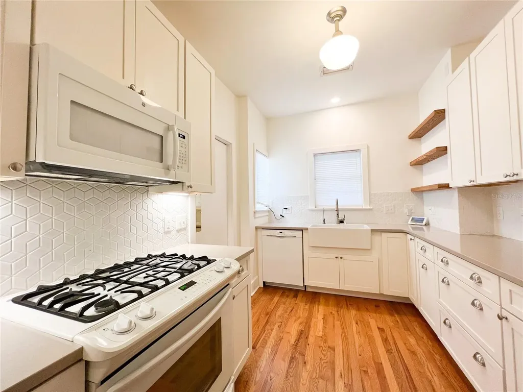 501 NE 8th Avenue Gainesville FL 32601