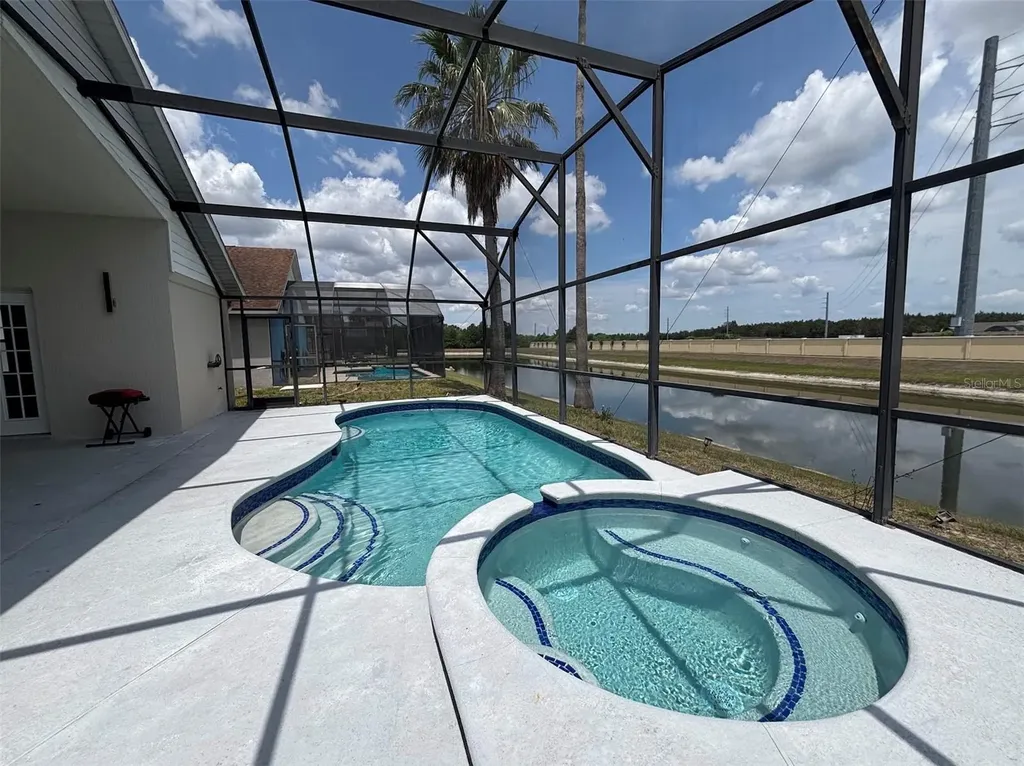 2521 Oneida Loop Kissimmee FL 34747