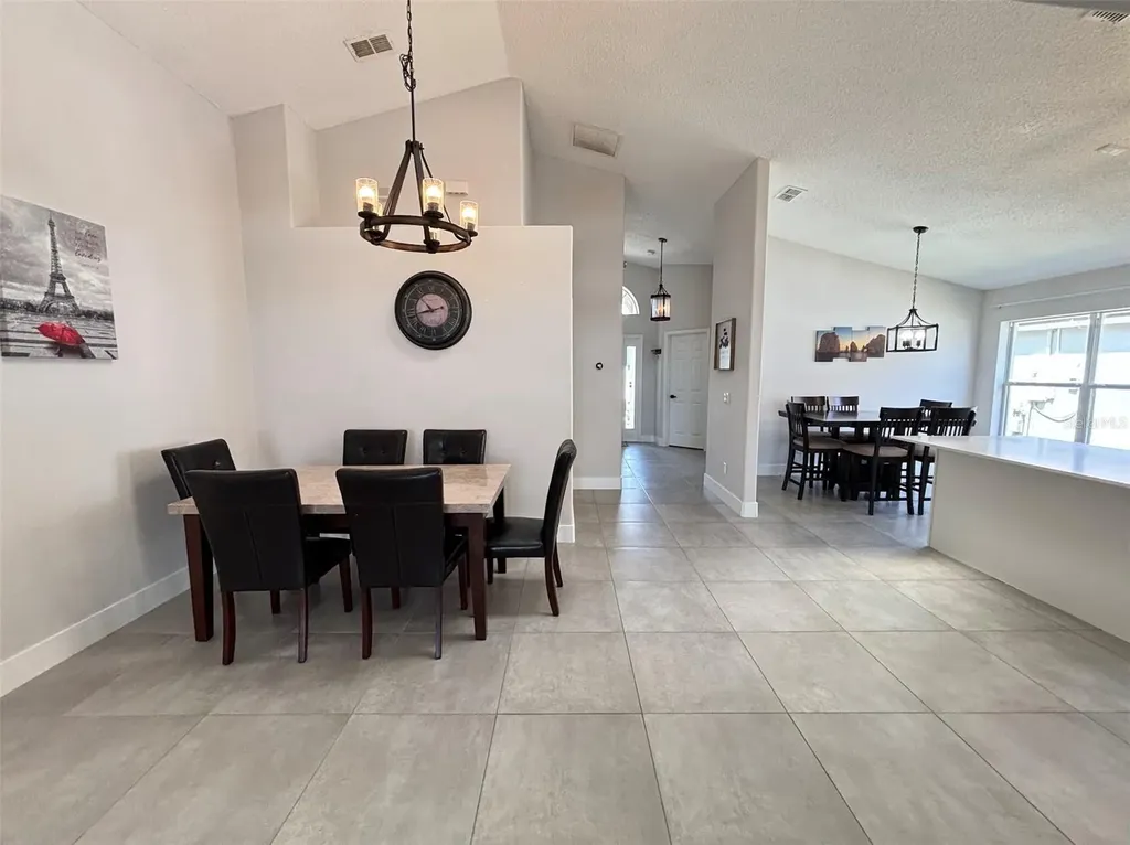 2521 Oneida Loop Kissimmee FL 34747