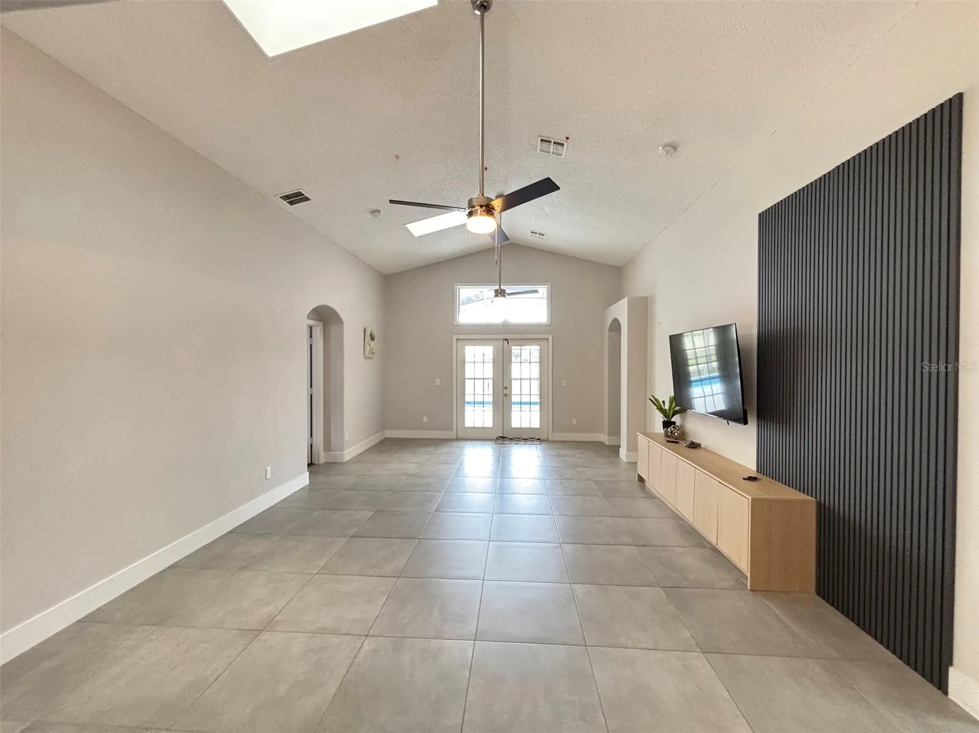 2521 Oneida Loop Kissimmee FL 34747